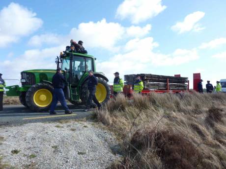 Shell's transport stopped at Aughoose