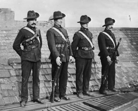 Click on image to see full-sized version Soldiers of the Irish Citizens Army