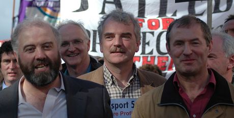 John Gormley supporting the Rossport Five in 2005