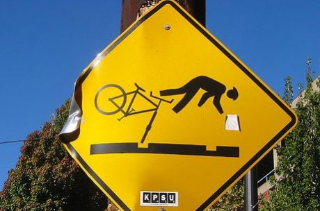 bicyclehazardsignimage.jpg