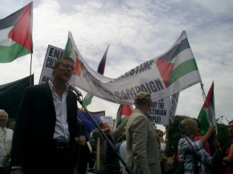 IPSC's Philip O'Connor addresses the rally