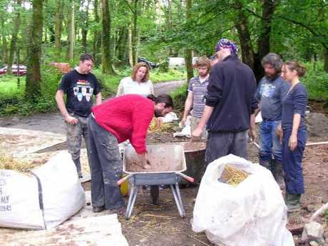 Cob building with Saul Mosbacher