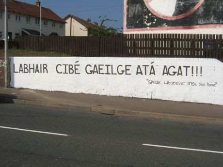 Labhair cib Gaeilge at agat