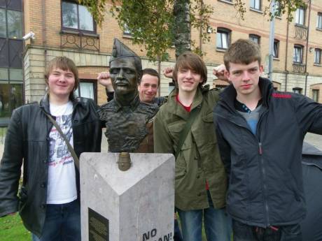 #OccupyBelfast: Tahrir > Spain > US > Dublin > Belfast (the lads remember those that fought fascism in Spain
