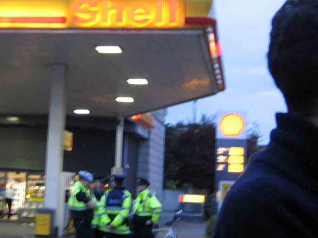 Garda protecting Donnybrook Shell Station